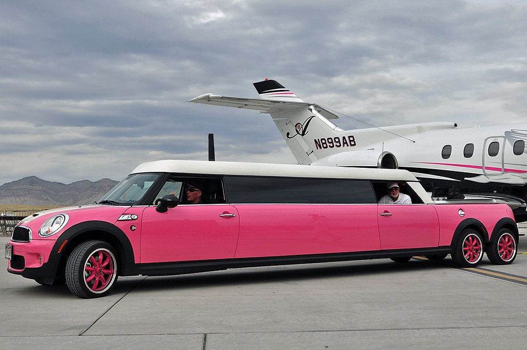 Luxury Limo Service