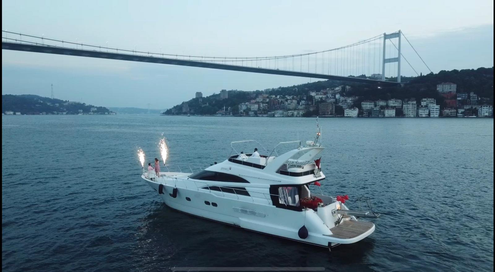 Exclusive Sea Limo Transfer