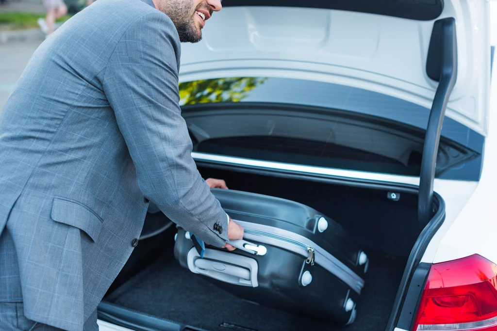 Luxury Real Estate Viewing Airport VIP Package
